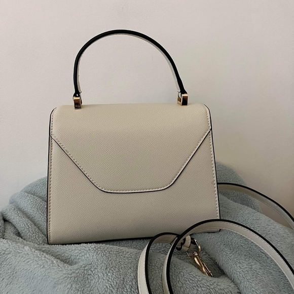 White Bag - Picture 2 of 5